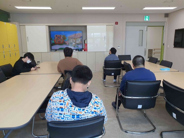 4월 언어인지학습.jpg